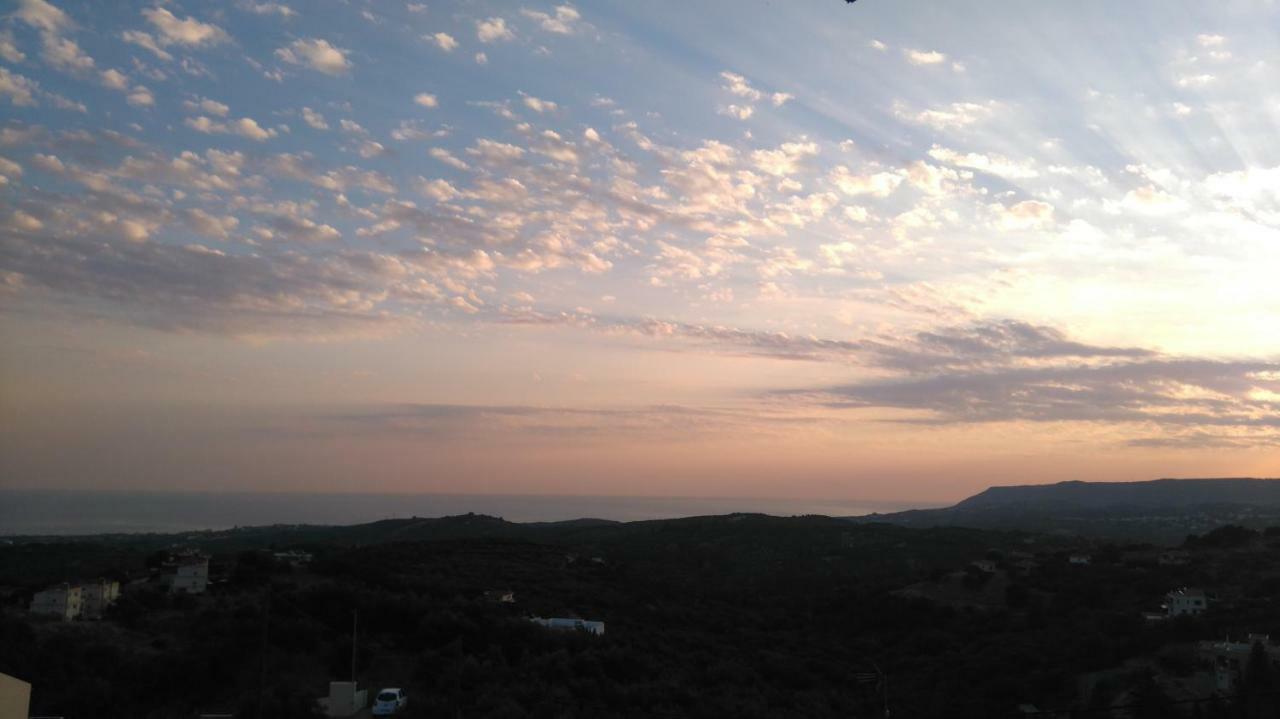 Kournás 360 Panorama House - Gazing At Horizon And The Stars Of The Galaxy In The Night - Fresh Cool Breeze Most Of The Time - Just 7 Min From The Beach מראה חיצוני תמונה